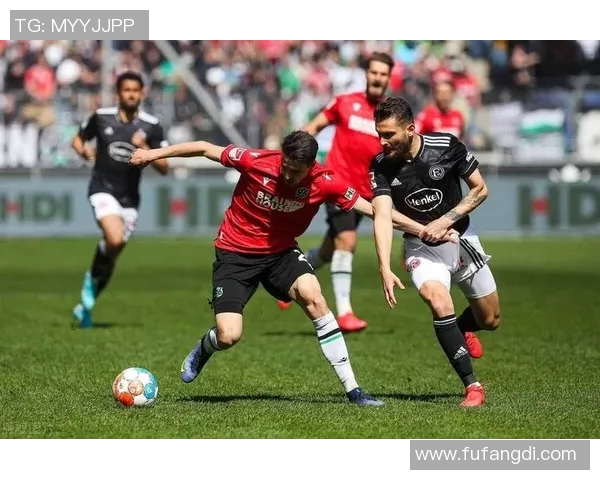 弗赖堡客场大胜凯泽斯劳滕，连续不败势不可挡