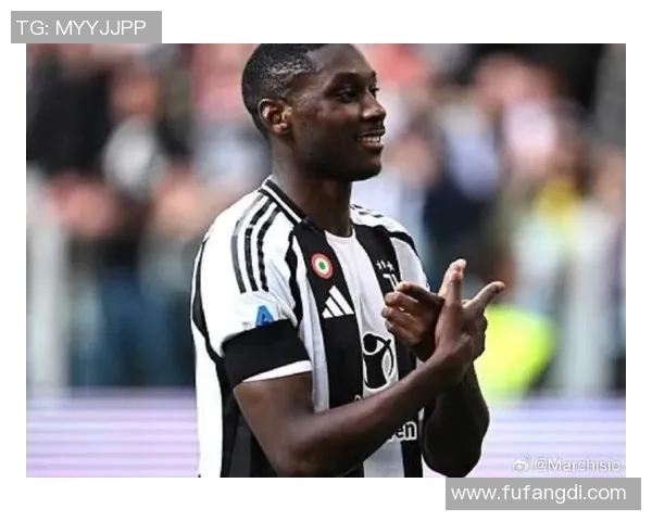 尤文图斯宣布签约巴黎圣日耳曼前锋，引发球迷热议