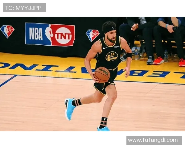 勇士宣布与汤普森续约，实力阵容更加稳固