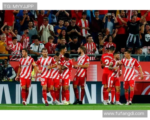 西甲豪门马德里竞技官方宣布签下新援，强化中场阵容