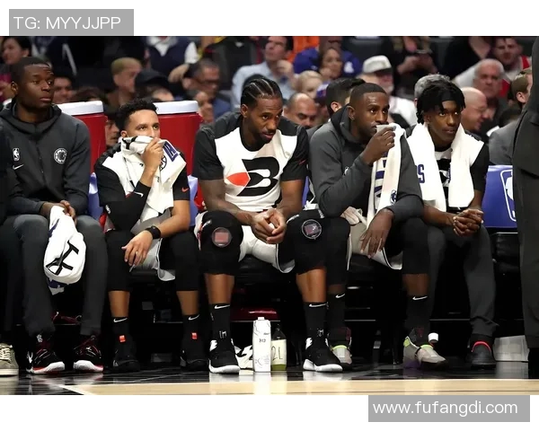 勇士队大胜热火，伦纳德23分光彩夺目，带领球队重回巅峰